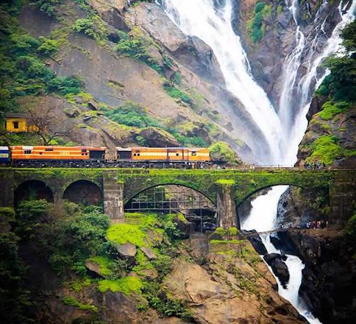Dudhsagar waterfall excursion